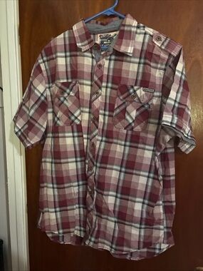 Men's Casual Short-Sleeve Plaid Button-Down Shirt - Burgundy